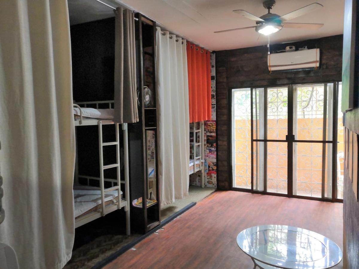 Dee Guesthouse White Sands Lapu-Lapu City Exteriér fotografie
