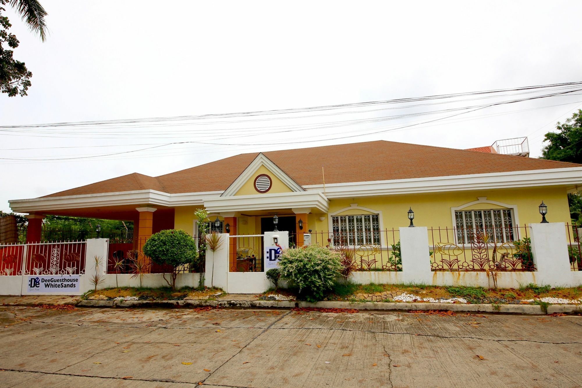 Dee Guesthouse White Sands Lapu-Lapu City Exteriér fotografie